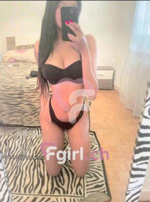 Nashly - Escort a Fribourg
