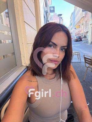 Nat - Escort in Yverdon-les-Bains
