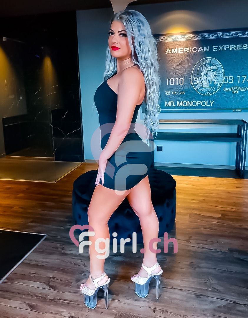 Natalia – Roche photo 4