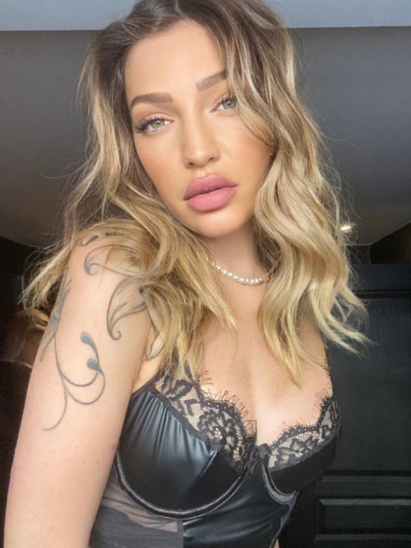 Natalia - Escort in Genf
