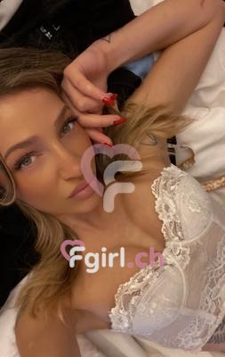Natalia - Escort en Collombey
