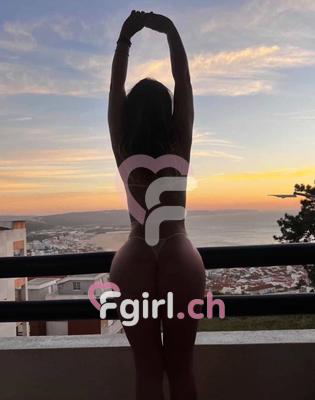 Natália - Escort in Fribourg
