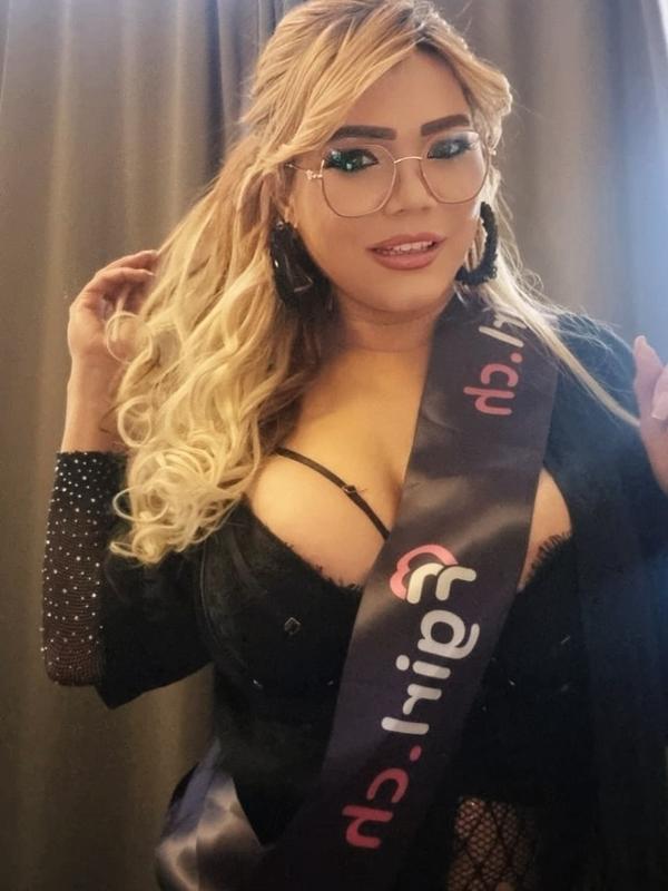 Nathalie - Escort à Le Locle
