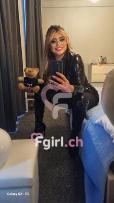 Nathalie - Escort à Le Locle
