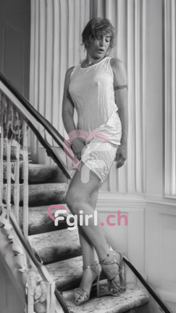 Natalie – Lausanne photo 2