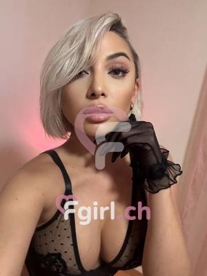 Nataly - Escort à Vevey
