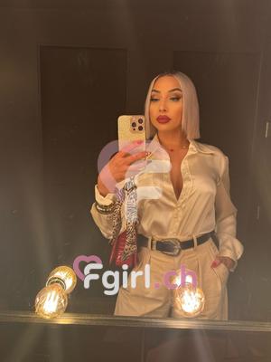 Nataly - Escort à Vevey