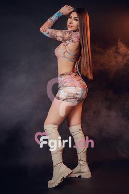 Nataly - Escort à Nyon
