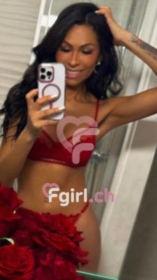 Nathalia - Escort à Montreux