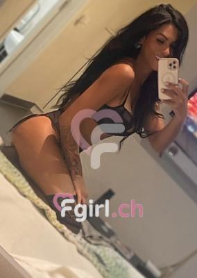 Nathalia - Escort à Montreux