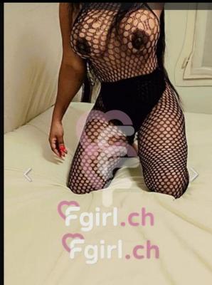 Nathalie - Escort à Oron
