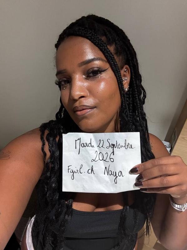 Naya - Escort in Genf
