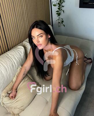 Nessa - Escort à Lausanne
