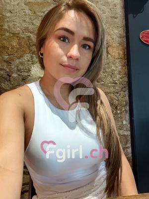 Nia - Escort in Geneva