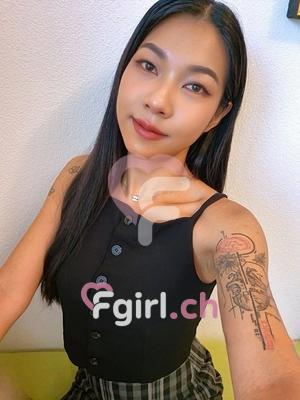 Nicha - Erotische Masseurin in Nyon
