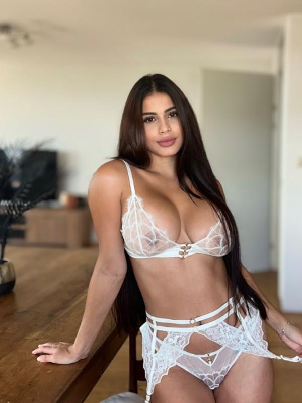 Nicol - Escort in Geneva
