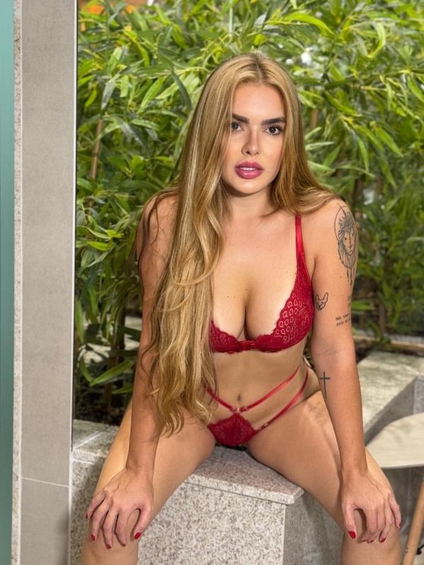 Nicole - Escort in Geneva
