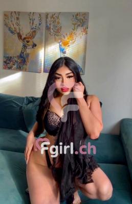 Nicole - Escort a Eaux-vives
