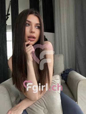 Nicole - Escort in Genf
