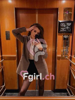Nicole - Escort in Genf