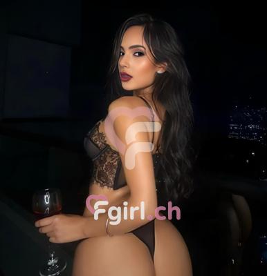 Nicole - Escort à Romont
