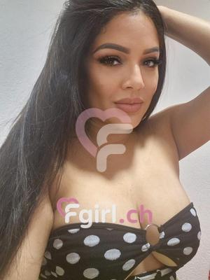 Nicole - Escort in Romont