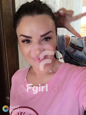 Nicole - Escort à La Chaux-de-Fonds