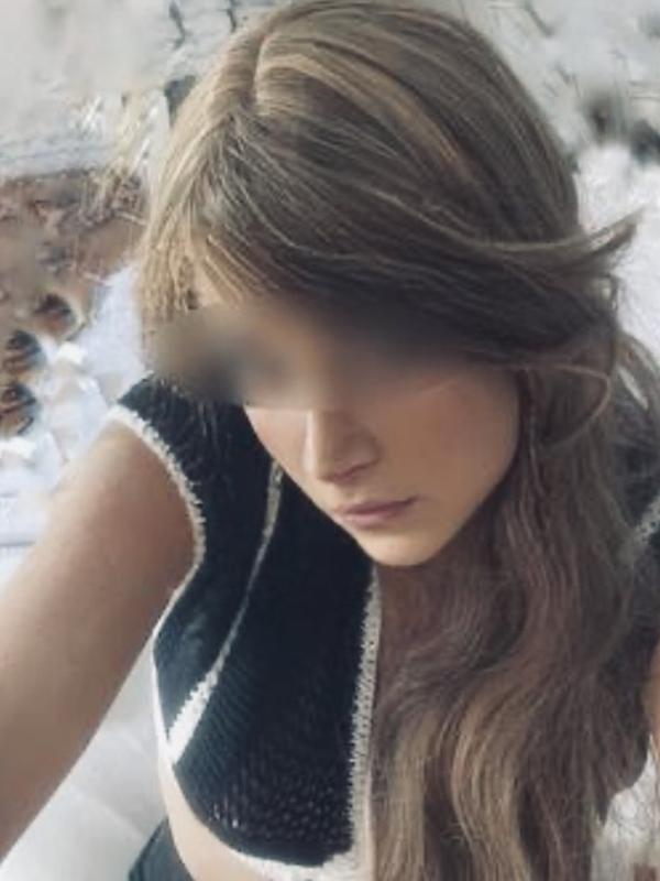 Nicole - Masajista erótica en Fribourg
