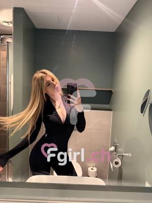 Nika - Escort a Genève
