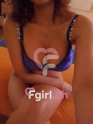 Niki Thai - Masajista erótica en Neuchâtel
