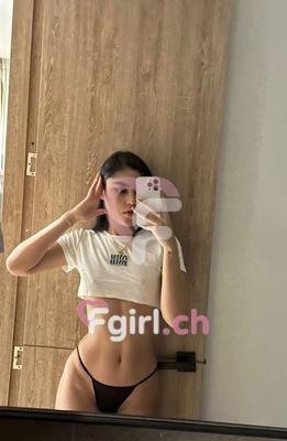 Nila - Escort en Fribourg
