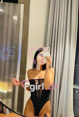 Nila - Escort en Fribourg
