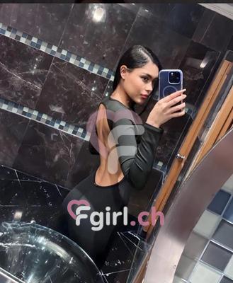Nila - Escort en Fribourg
