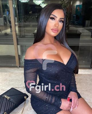 Nina - Escort à Genève

