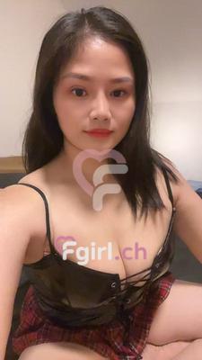 Nina - Escort à Nyon
