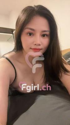 Nina - Escort à Nyon
