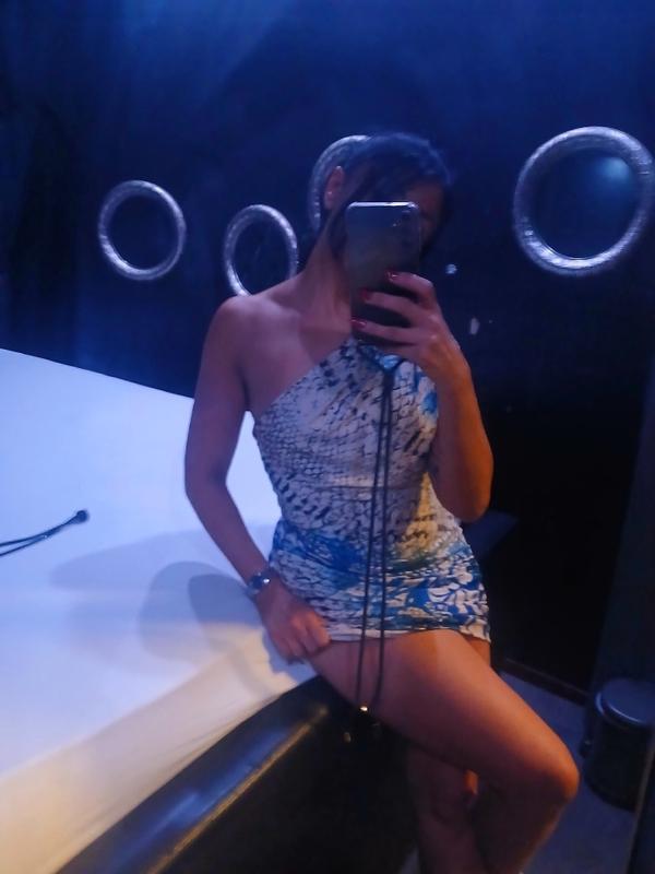 Nina - Escort à Genève
