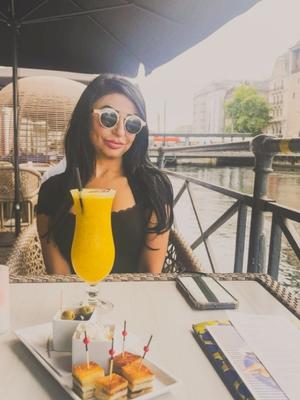 Nina - Escort à Genève
