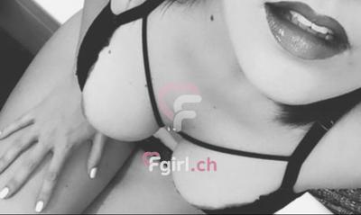 Nina - Phone sex and Video chat in Geneva
