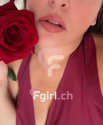 Nina - Phone sex and Video chat in Geneva
