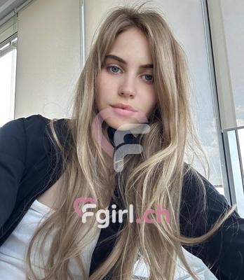 Nina - Escort in Geneva