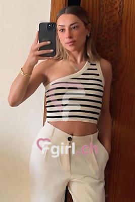 Nina - Escort a Genève