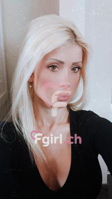Nina - Escort in Geneva