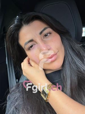 Nina - Escort in Genf