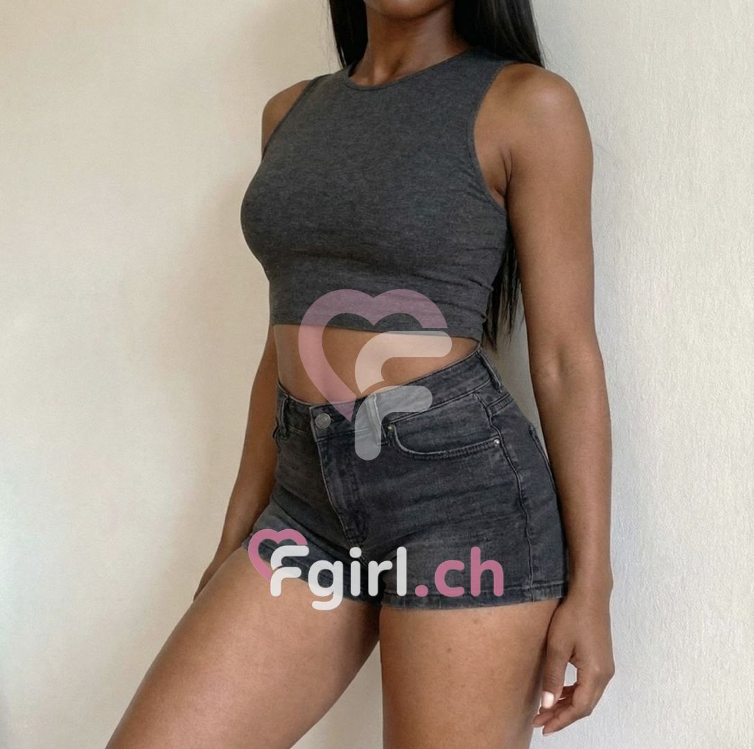 Nina – Servette photo 3