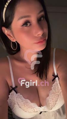 Nina - Erotic masseuse in Nyon
