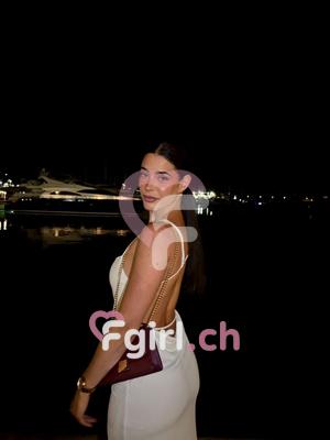 Nina - Escort in Geneva
