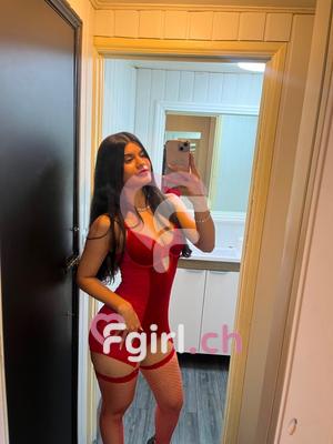 Nina - Escort in Geneva
