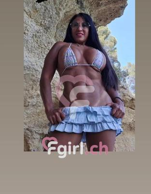 Noa - Masseuse érotique à Moutier
