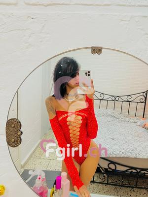 Noemi - Escort in Le Locle